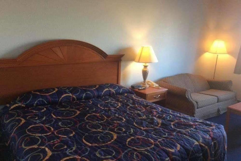 Red Roof Inn Auburn Zewnętrze zdjęcie